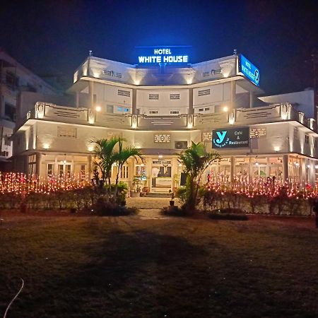 Hotel White House Dehradun Extérieur photo