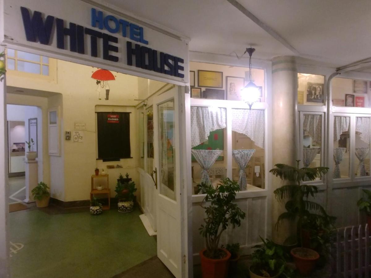 Hotel White House Dehradun Extérieur photo